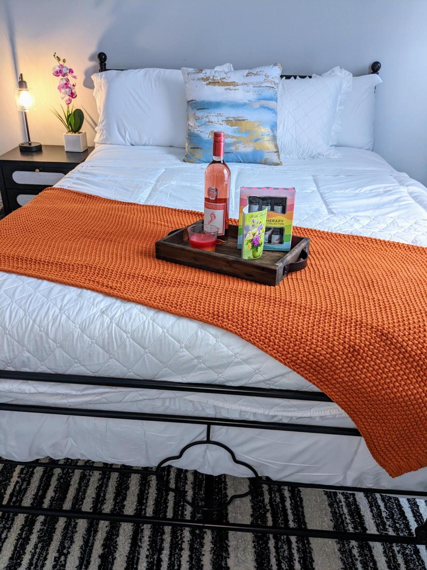 2Br-2Ba Luxy Dendrobium Oasis, Pet Friendly, Family Friendly, Free Parking & Balcony Apartment Philadelphia Bagian luar foto